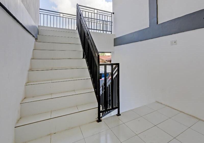 בית מלון כפרי Oyo 90550 Good Sleep 3 Samarinda