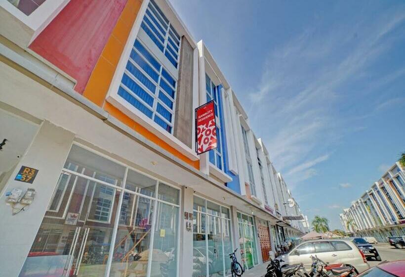 בית מלון כפרי Oyo 90559 Gamacity Residence