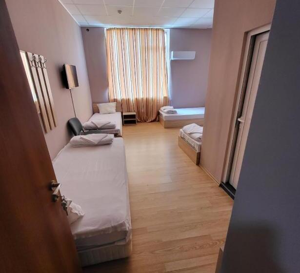 בית מלון כפרי Provans Famili