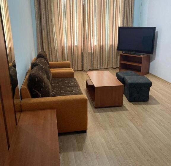 בית מלון כפרי Provans Famili