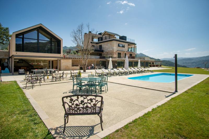 Отель Quinta De Cabanas Douro Country House