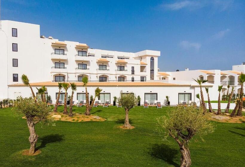 Regency Salgados Hotel & Spa