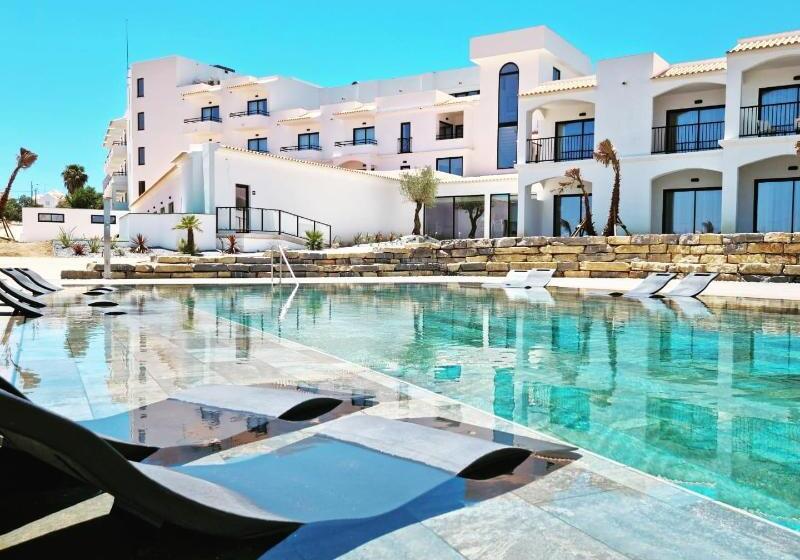 Regency Salgados Hotel & Spa