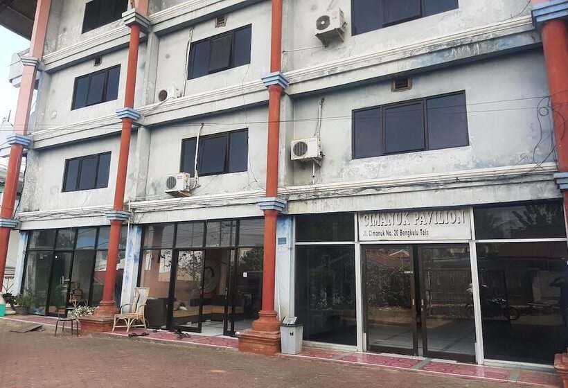 هتل Spot On 90535 Cimanuk Pavilion