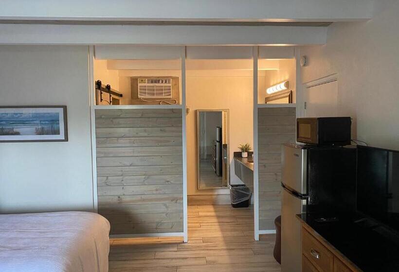 فندق على الطريق Gulf Coast Inn