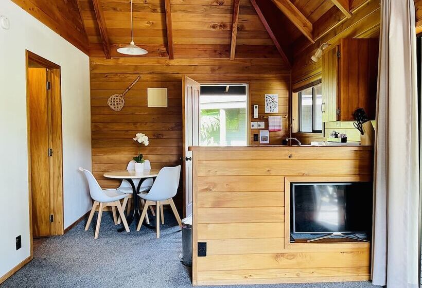 Pacific Harbour Villas