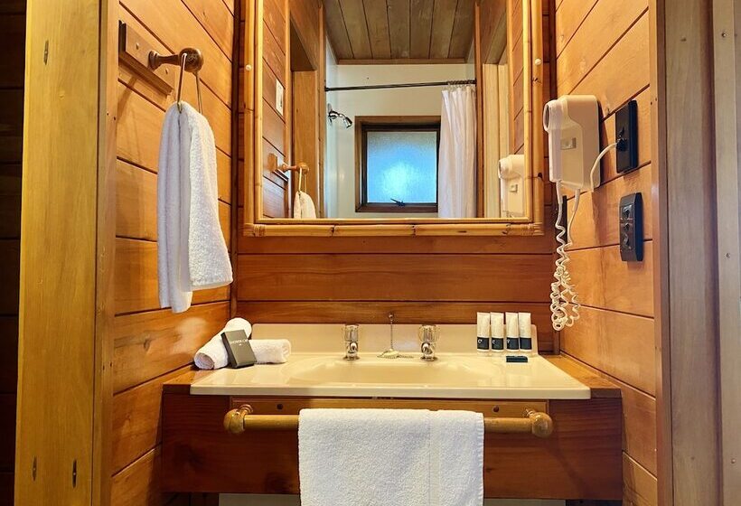 Pacific Harbour Villas