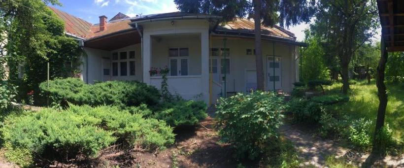 Pensionat Gelena гостьовий двір