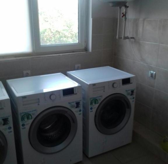 Pensione Gelena гостьовий двір