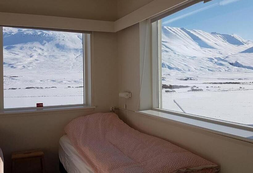 پانسیون Húsabakki Guesthouse