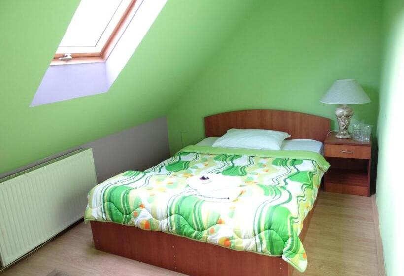 پانسیون Naša Tvrđava Guest Accommodation