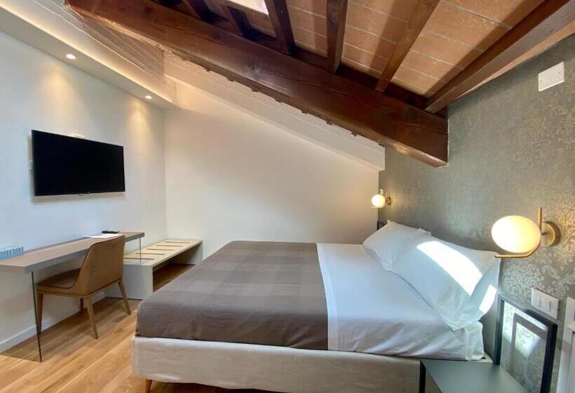 پانسیون Residenza D'epoca Dei Fondachi