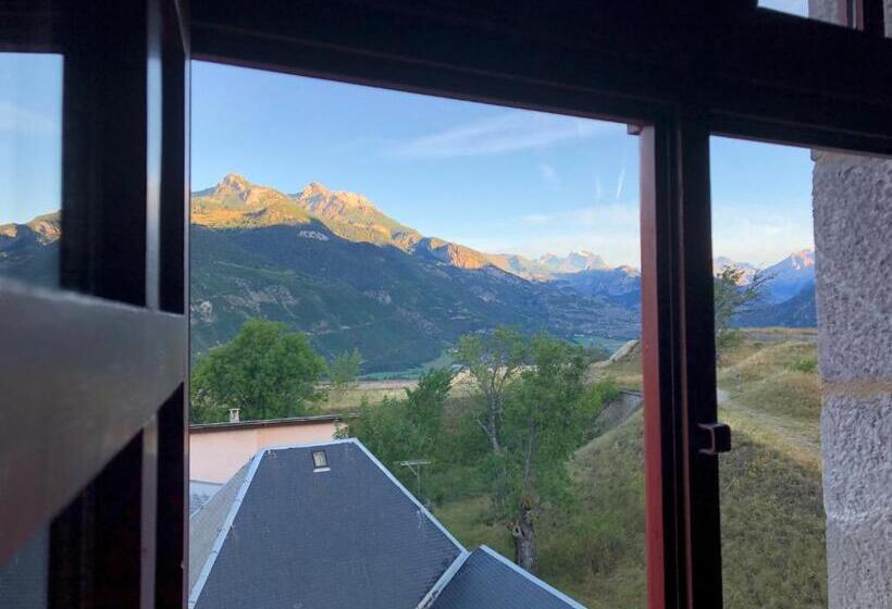 住所 Le Pavillon Des Officiers