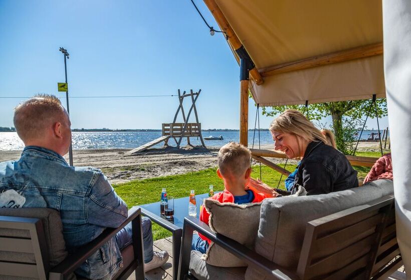 리조트 Europarcs Zuiderzee