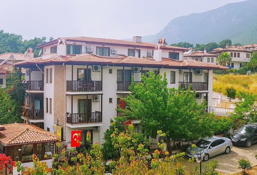 Santo Akyaka Home