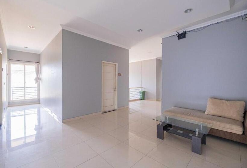 Urbanview Hotel Stariez Karawaci Tangerang By Reddoorz