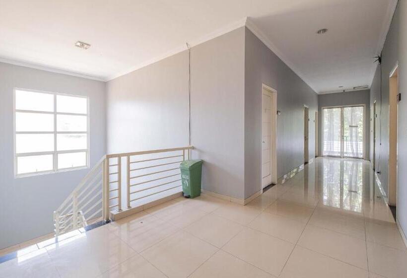 Urbanview Hotel Stariez Karawaci Tangerang By Reddoorz