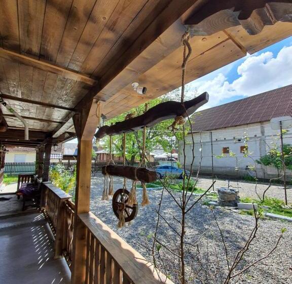 הוסטל La Romaneasa