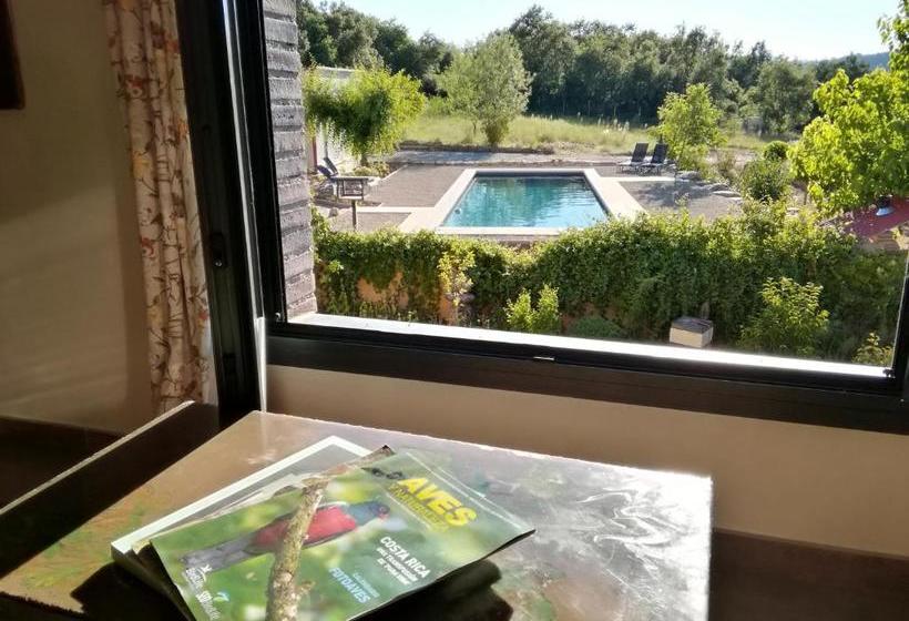 مبيت وإفطار Casa Cholavila