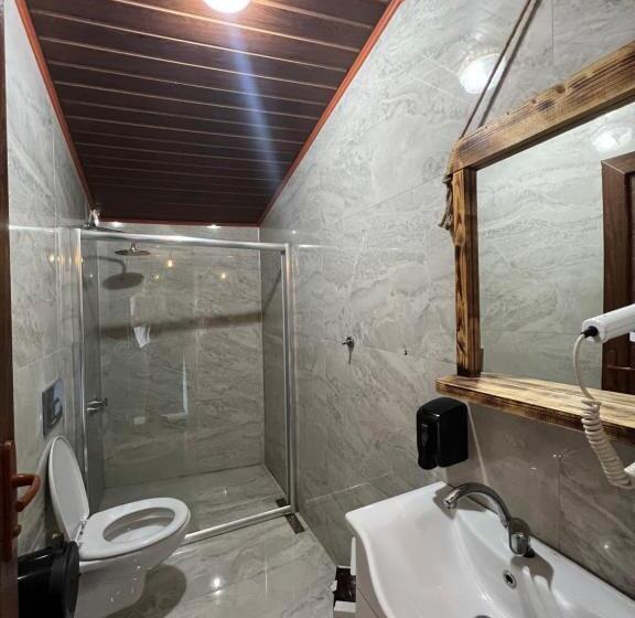 צימר Li̇vora Dağ Evleri̇