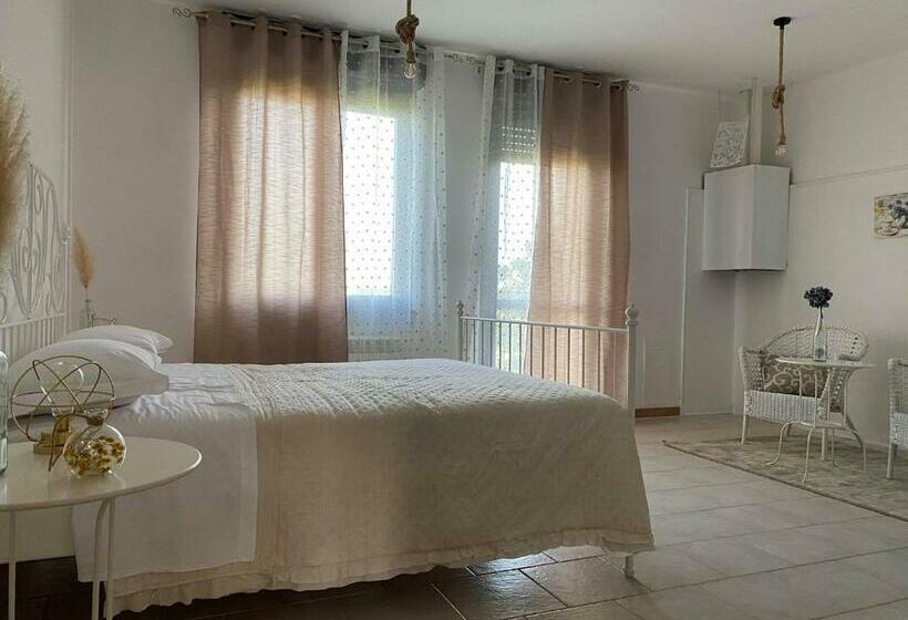 مبيت وإفطار Mama Maja