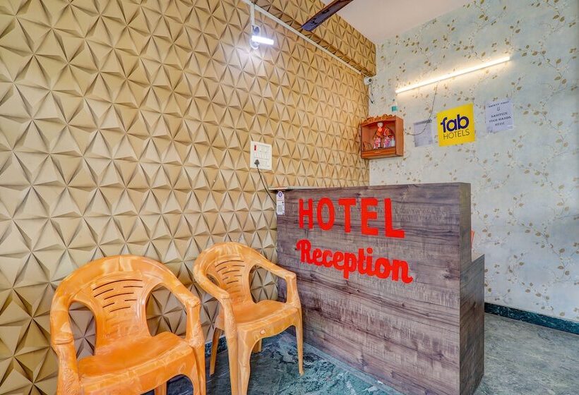 Fabhotel Gsv Inn