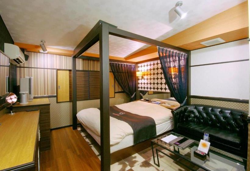 호텔 Glamrose Adult Only