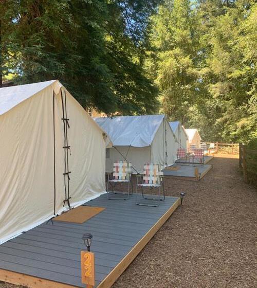 호텔 Highlands Resort   Adults Only