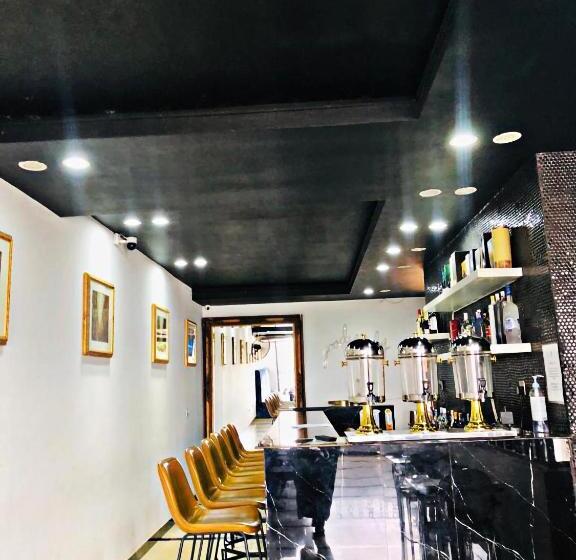 هتل Muse Boutique