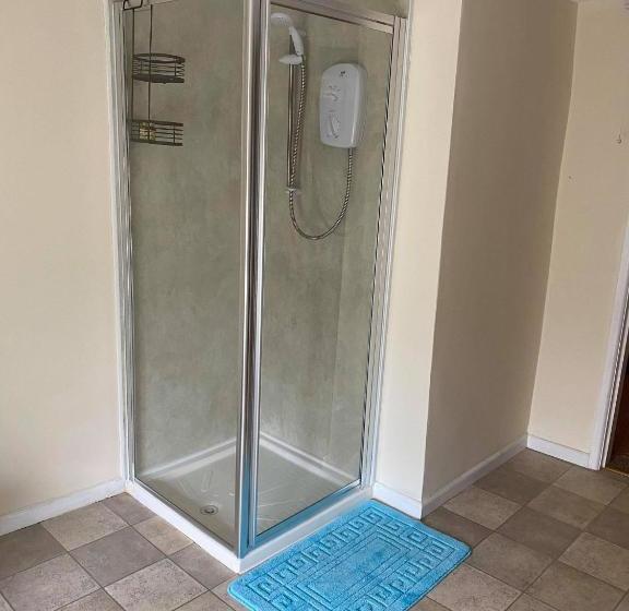 호텔 Old New Inn, Llanfyllin