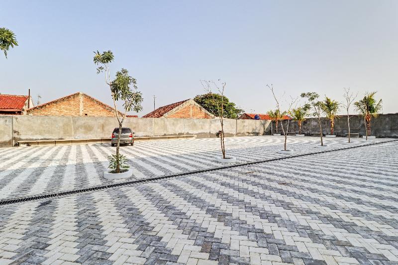 هتل Oyo 90510 Sand S Residence