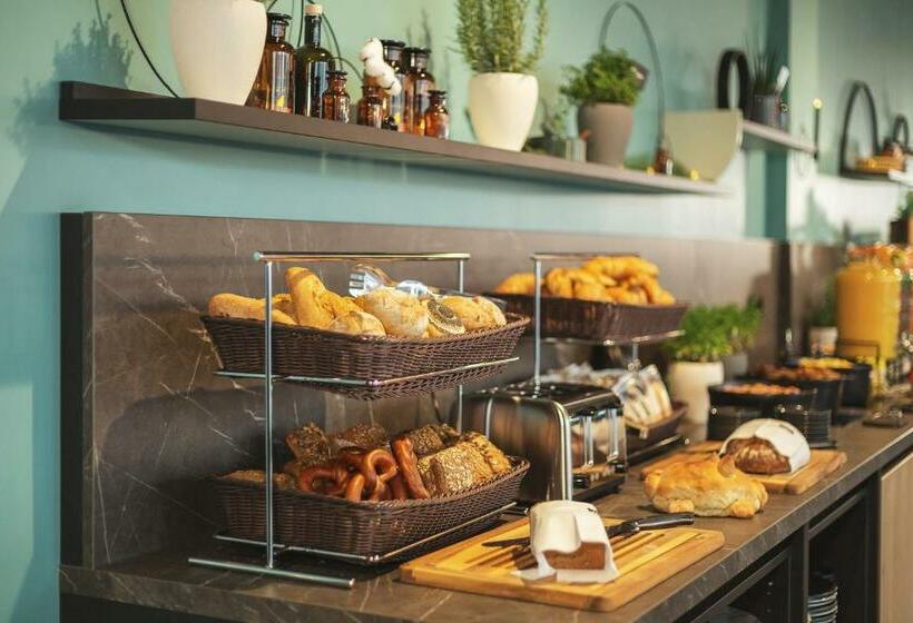 ホテル Holiday Inn   The Niu, Cure Erlangen, An Ihg