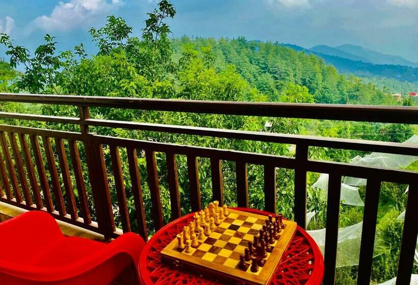 בית מלון כפרי Radiance Regency   Scenic Mountain View Rooms With Balcony