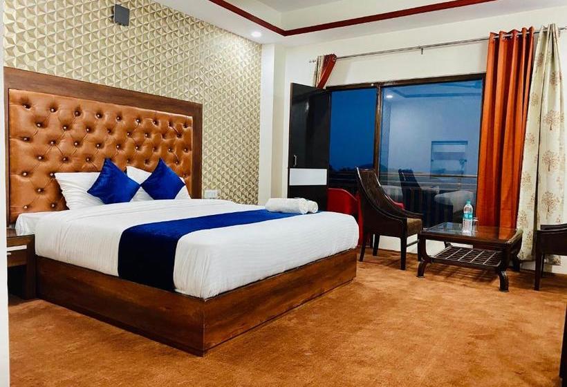 בית מלון כפרי Radiance Regency   Scenic Mountain View Rooms With Balcony