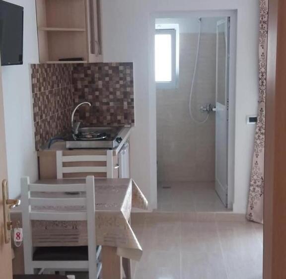 פנסיון Alberti