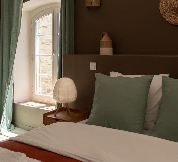 膳宿费 La Fugue Chambres D  Hôtes De Charme , Demeure Historique,piscine,jardin Proche Uzes Nimes Ales