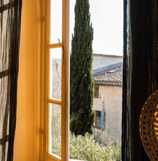 膳宿费 La Fugue Chambres D  Hôtes De Charme , Demeure Historique,piscine,jardin Proche Uzes Nimes Ales
