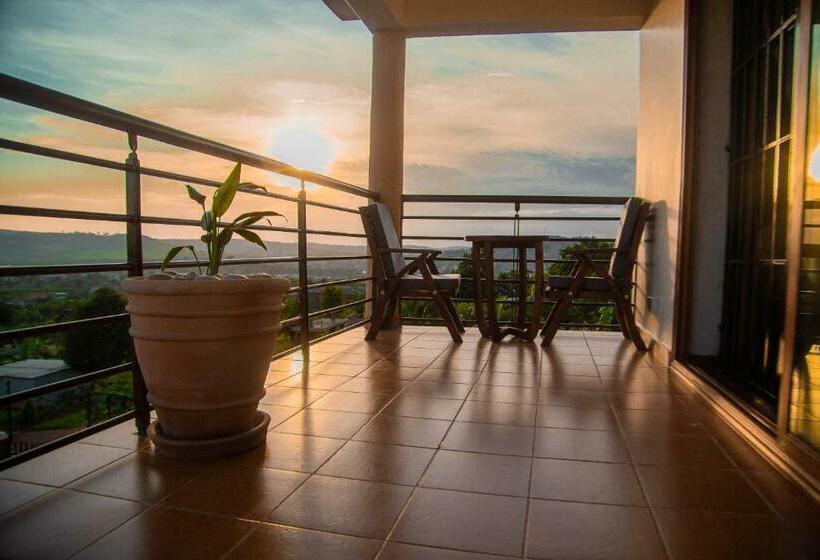 بنسيون Savannah Suites