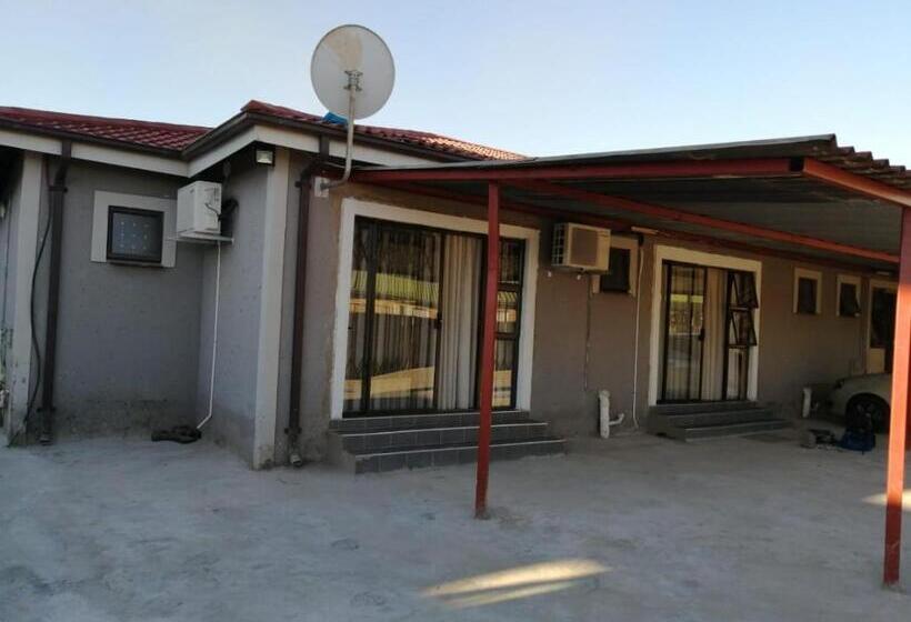 膳宿费 The Bridge Guest House