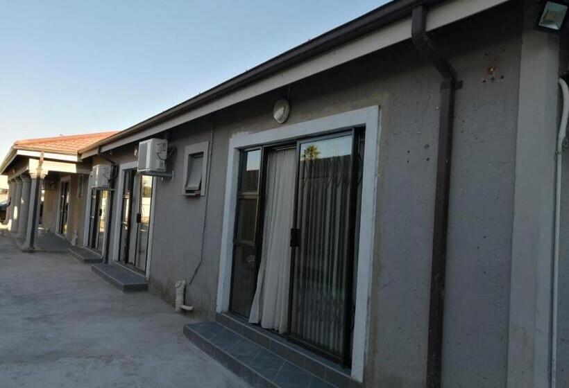 膳宿费 The Bridge Guest House