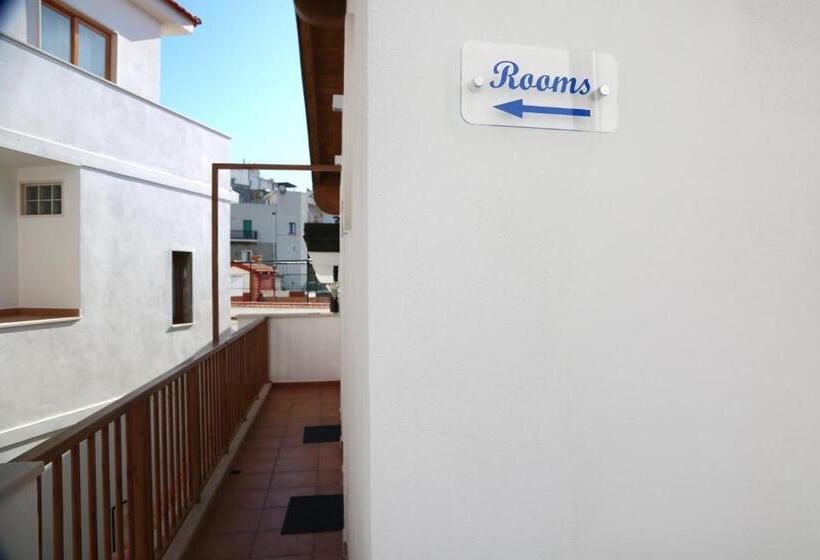 민박 Blumarine Suite