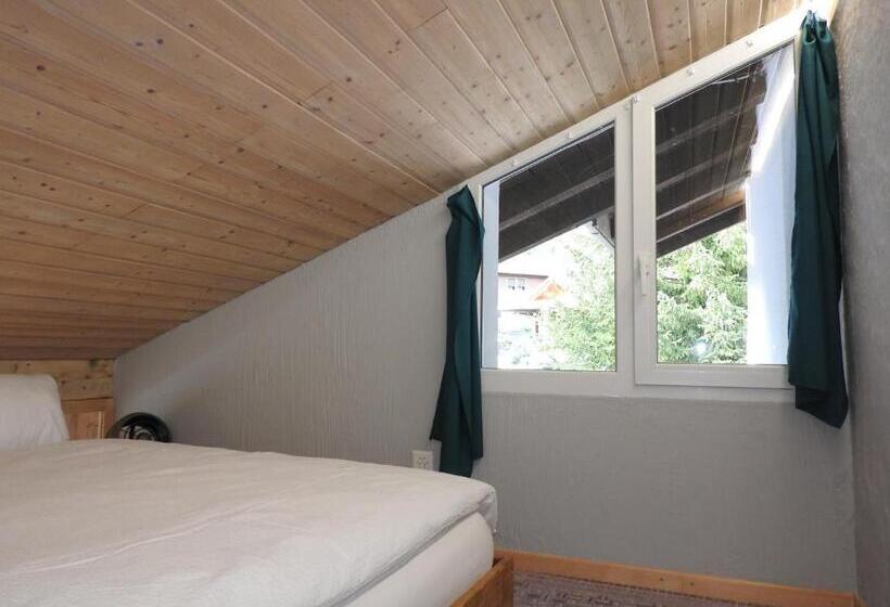 住宿加早餐 La Tzavane