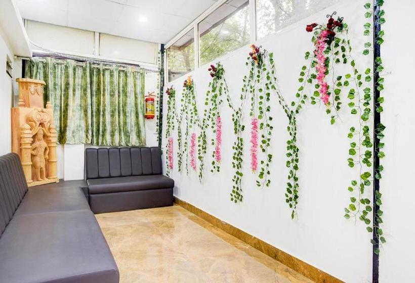 Collection O Hotel Bine Venue