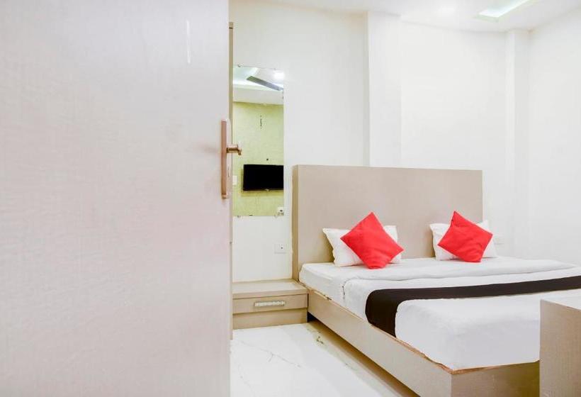 Collection O Hotel Bine Venue