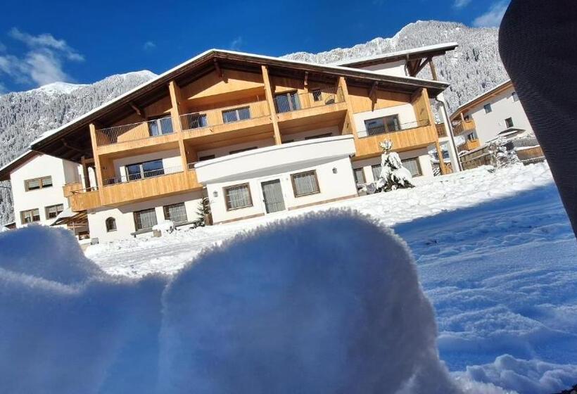 호텔 Alpenspitz Appartements   Garni   B&b