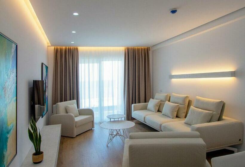 בית מלון כפרי Dazur Coast Resort