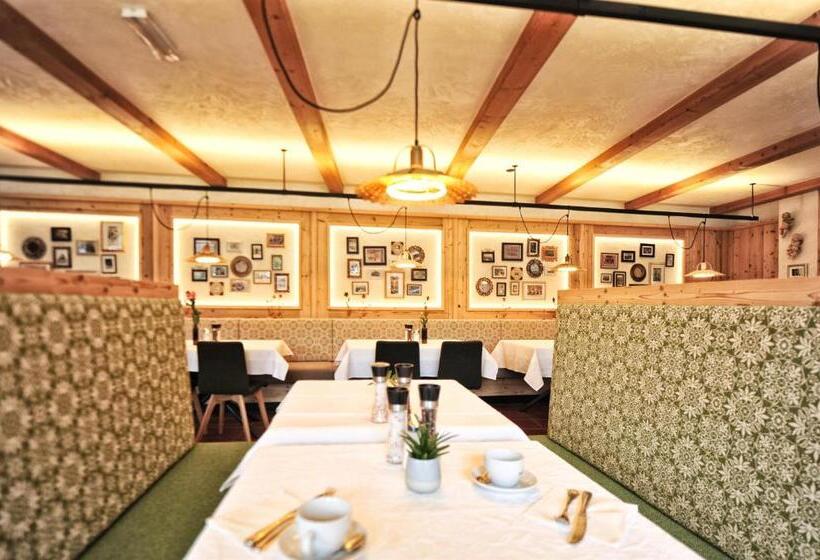 בית מלון כפרי Fischerwirt Am See