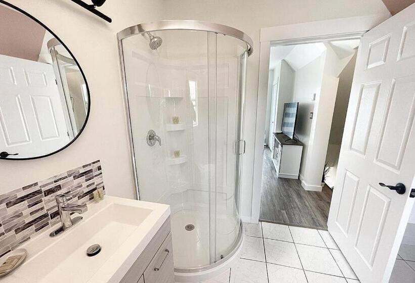 فندق Gateway To Greenwich Suites