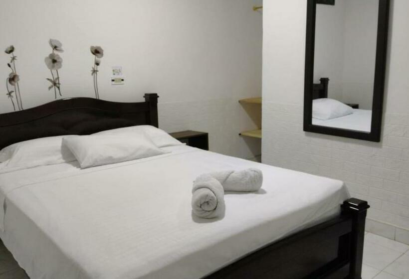 ホテル Hospedaje Manuel Valdés