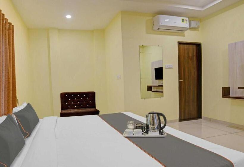 ホテル Collection O Kratagya Inn